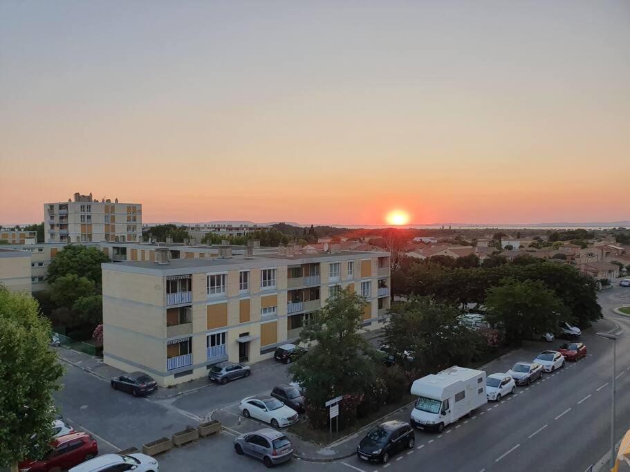 Appartement Avec 3 Chambres 80M2 Plein Sud Marignane Bagian luar foto