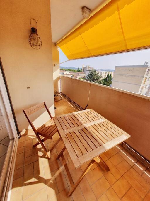 Appartement Avec 3 Chambres 80M2 Plein Sud Marignane Bagian luar foto